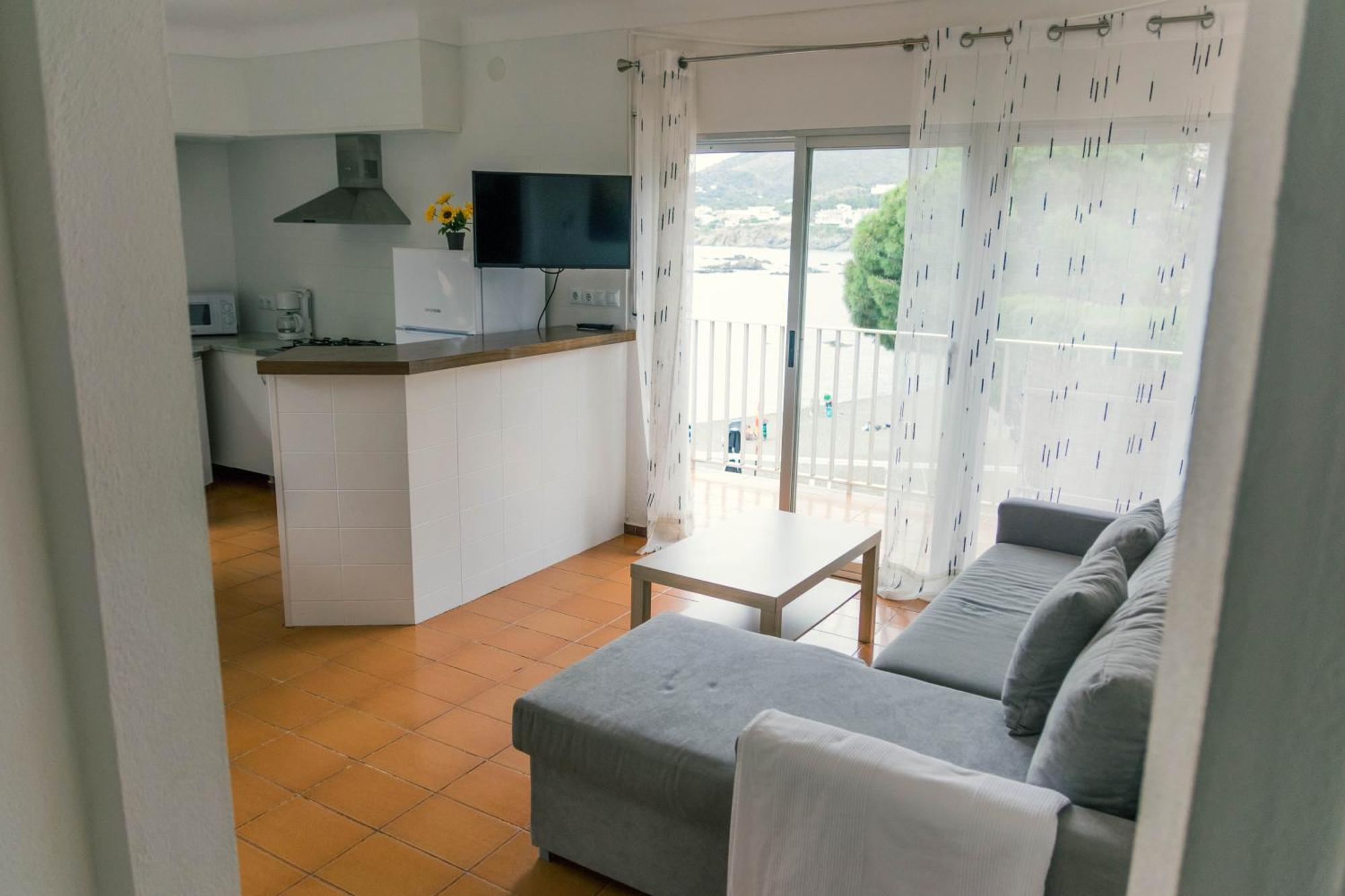 Apartaments Falco Llança Εξωτερικό φωτογραφία